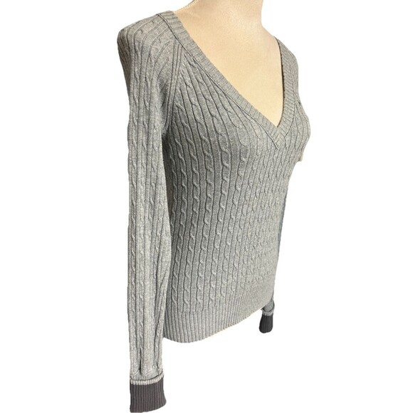 VTG American Eagle Outfitters Womens Sz M Cable Knit V Neck  Gray Sweater Y2K - Picture 5 of 9